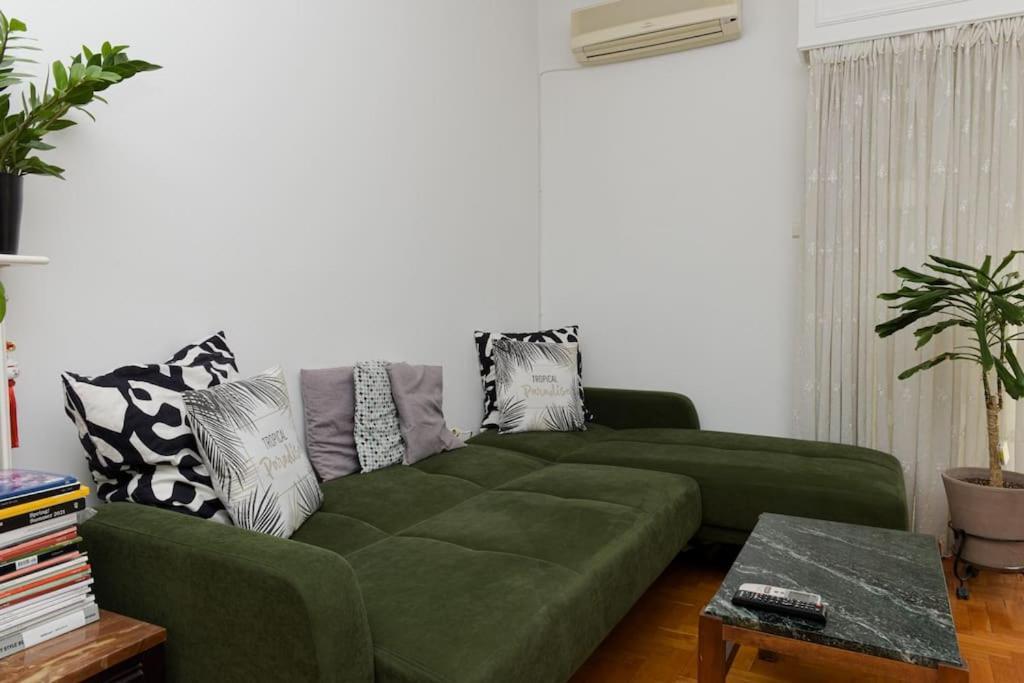 Urban-Vintage Choice 10 Minutes From Acropolis - One Bedroom Athena Bagian luar foto